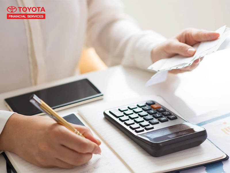 Lập kế hoạch chi tiêu là một trong những bước đầu giúp mua xe Toyota trả góp thuận lợi, nhanh chóng